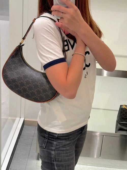 Celine 英國代購 vs 香港門市|2026 年最新真實差價比較 - LONDONKELLY 英國名牌代購
