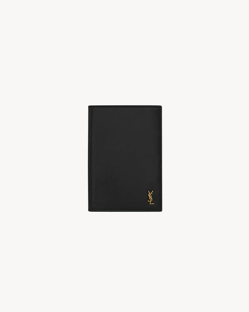 YSL SAINT LAURENT Men's Tiny Cassandre Passport Holder In Matte Leather | Saint Laurent Men's Passport Holder (Black)