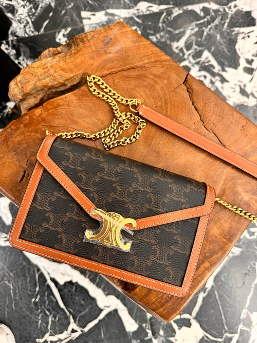 CELINE Triomphe Canvas Wallet on Chain | 賽琳 銀包連鏈帶 (啡色老花) - LondonKelly 英國名牌代購