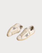 GOLDEN GOOSEWomen’s Super - Star with silver Swarovski crystal star and heel tab | 黃金鵝 女款 Super - Star 搭配銀色施華洛世奇水晶星星與後跟標籤(白色) - LondonKelly 英國名牌代購