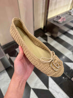 GUCCI New Marmont GG Raffia Flat(Natural)