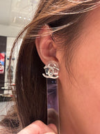 CHANEL Textured CC Stud Earrings(2 Colors)