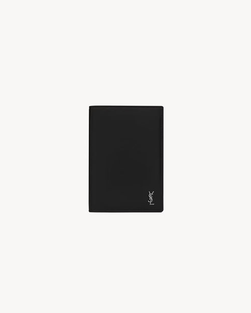 YSL SAINT LAURENT Men's Tiny Cassandre Passport Holder In Matte Leather | Saint Laurent Men's Passport Holder (Black)
