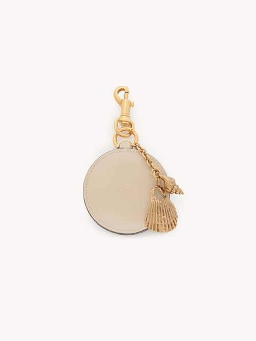 CHLOE Mirror Keyring With Shell In Shiny Leather | 蔻依 鎖匙扣 (米色) - LondonKelly 英國名牌代購