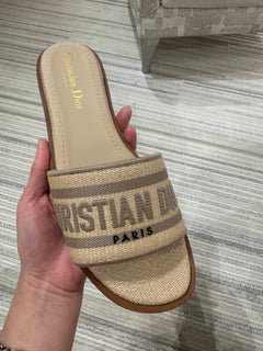 CHRISTIAN DIOR Dway Slide Natural Raffia(2 Colors) - LONDONKELLY 英國名牌代購